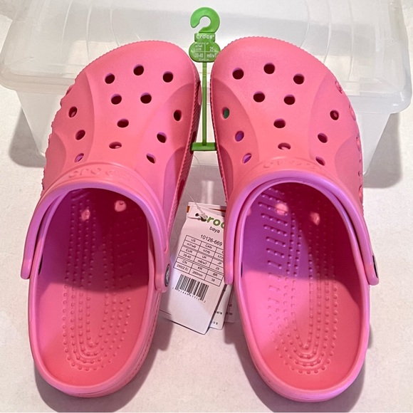 Crocs Baya Clogs & 10-Piece Food Lover Jibbitz Set in Pink Men’s 7/Women’s 9 - Picture 5 of 12